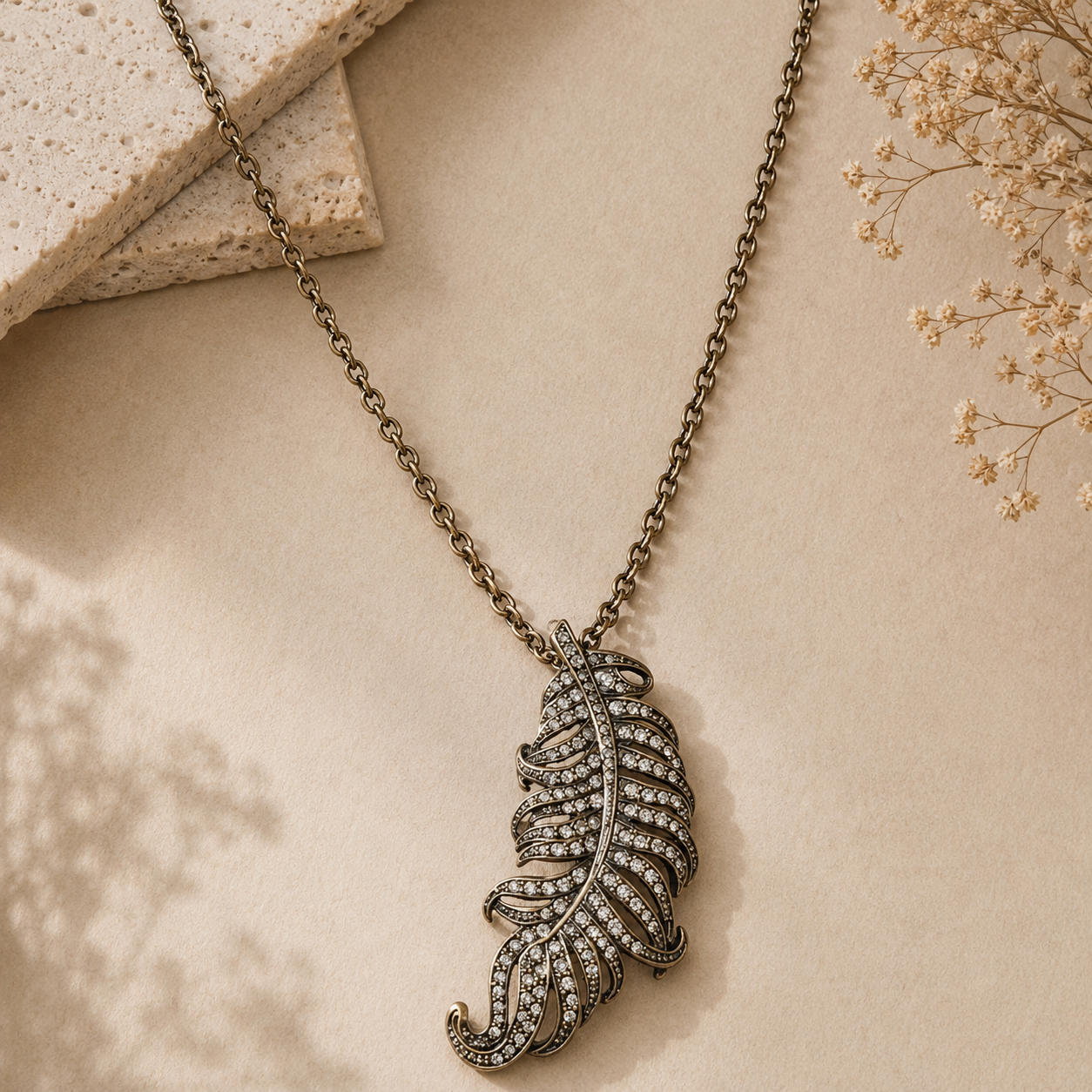 Vintage Feather Pendant Necklace 復古羽毛吊墜項鍊